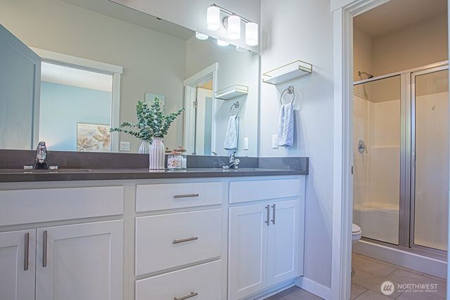6614 Kayak Place NW, Bremerton, WA 98311