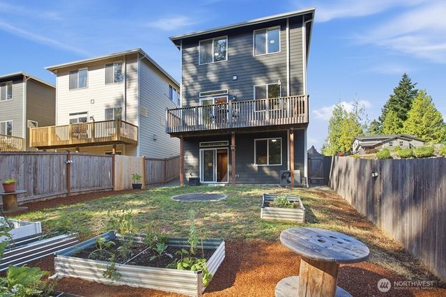 6614 Kayak Place NW, Bremerton, WA 98311