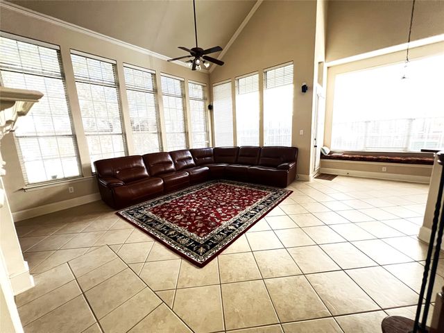 3325 Leanne Drive, Flower Mound, TX 75022