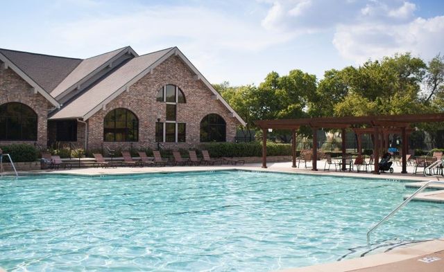 3325 Leanne Drive, Flower Mound, TX 75022