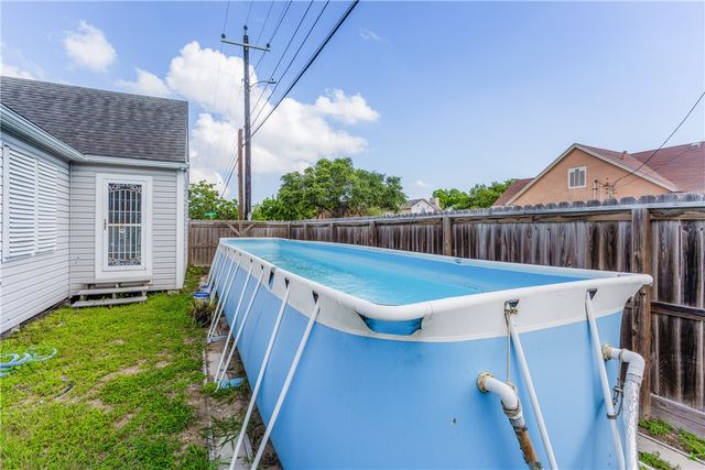 601 Atlantic St, Corpus Christi, TX 78404