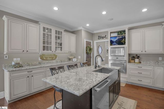 233 Bowen Drive, Anderson, SC 29621