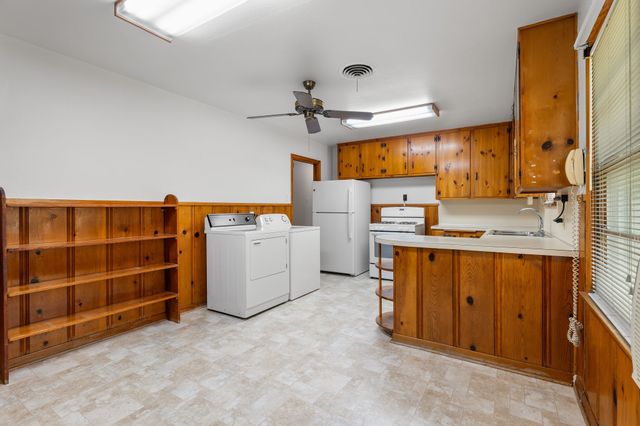 1106 N 66th Street, Waco, TX 76710