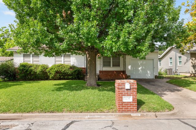 1106 N 66th Street, Waco, TX 76710