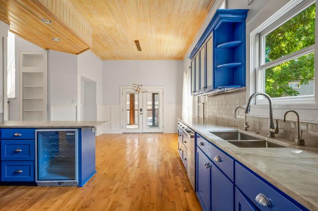 515 E 49th ST, Austin, TX 78751