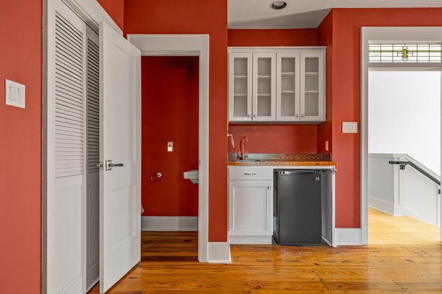 515 E 49th ST, Austin, TX 78751