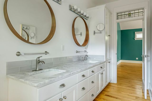 515 E 49th ST, Austin, TX 78751