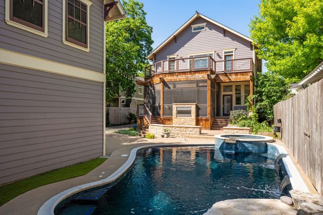 515 E 49th ST, Austin, TX 78751