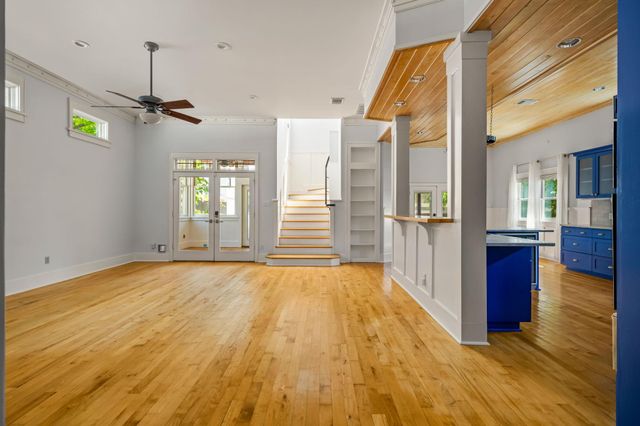 515 E 49th ST, Austin, TX 78751