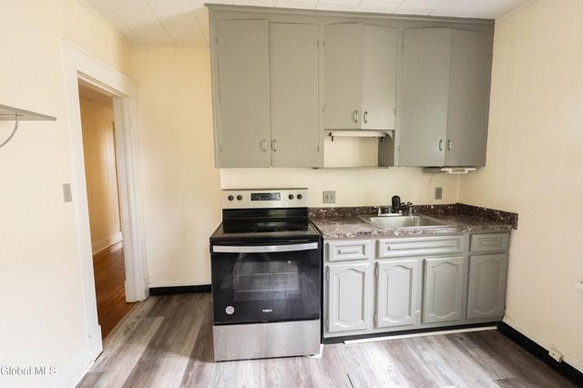 454 Ontario Street, Albany, NY 12208