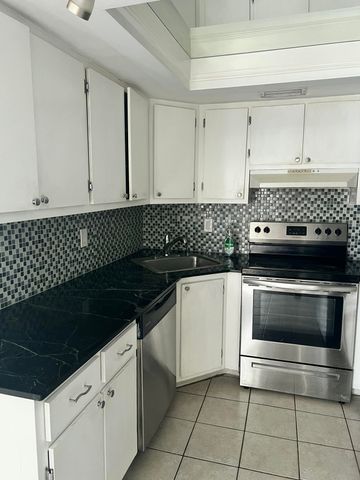 5112 W Society Place I, West Palm Beach, FL 33415