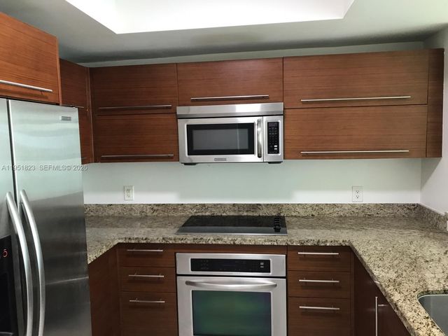 2641 N Flamingo Rd 705N, Sunrise, FL 33323