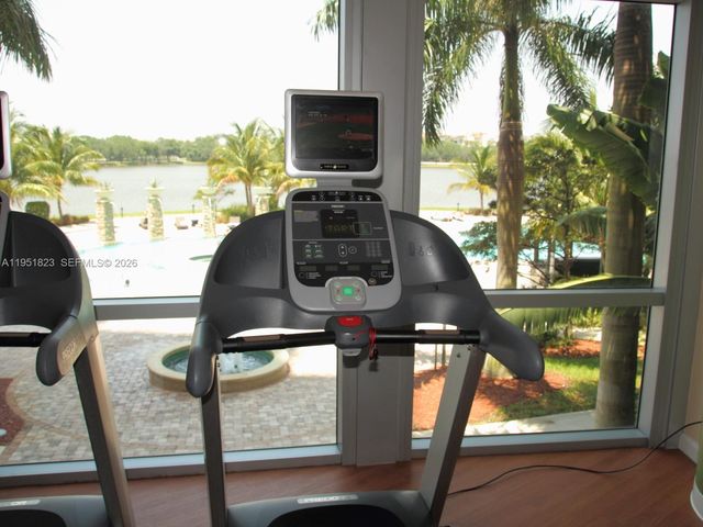 2641 N Flamingo Rd 705N, Sunrise, FL 33323