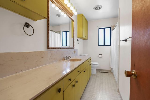 3325 W Barnhart Rd, Turlock, CA 95382