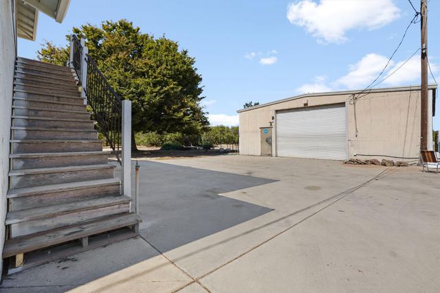 3325 W Barnhart Rd, Turlock, CA 95382