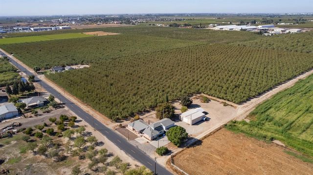 3325 W Barnhart Rd, Turlock, CA 95382