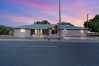 3325 W Barnhart Rd, Turlock, CA 95382