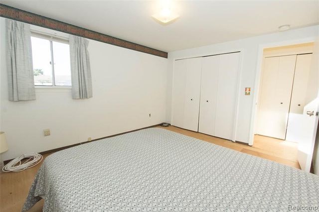 30819 Lund Avenue, Warren, MI 48093