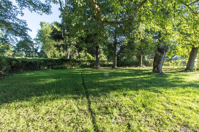 30819 Lund Avenue, Warren, MI 48093