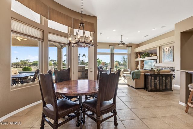 17173 W MAHOGANY Way, Surprise, AZ 85387