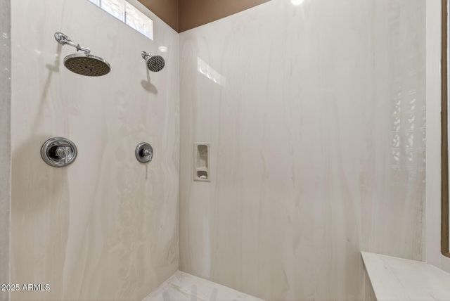 17173 W MAHOGANY Way, Surprise, AZ 85387