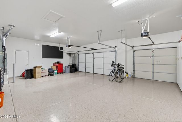 17173 W MAHOGANY Way, Surprise, AZ 85387