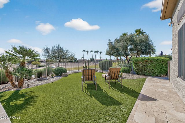 17173 W MAHOGANY Way, Surprise, AZ 85387