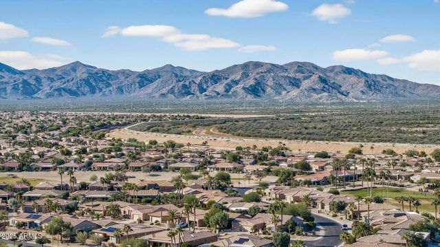 17173 W MAHOGANY Way, Surprise, AZ 85387