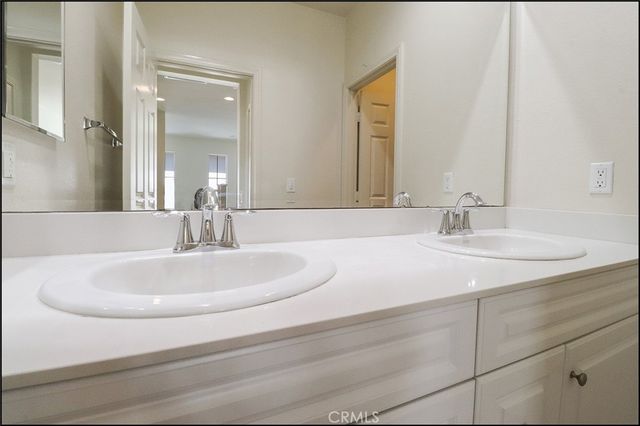 151 Bright Poppy, Irvine, CA 92618