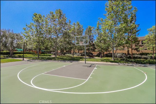 151 Bright Poppy, Irvine, CA 92618