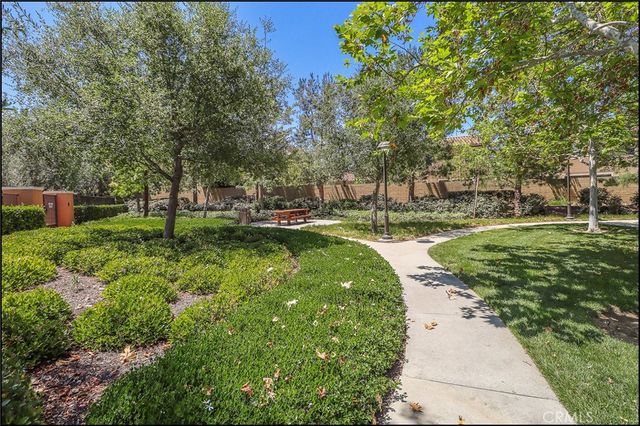 151 Bright Poppy, Irvine, CA 92618
