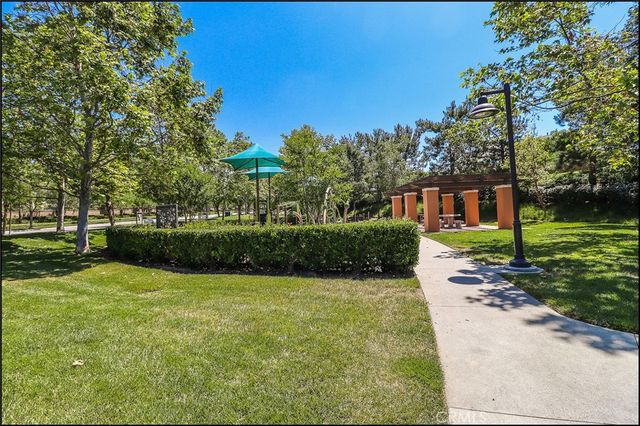 151 Bright Poppy, Irvine, CA 92618