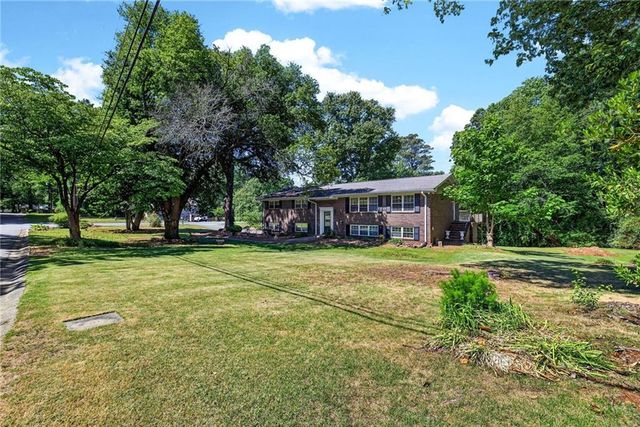 1419 Shadowood Court, Marietta, GA 30066
