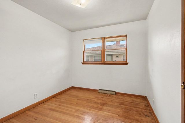 209 S Virginia Street, Hobart, IN 46342