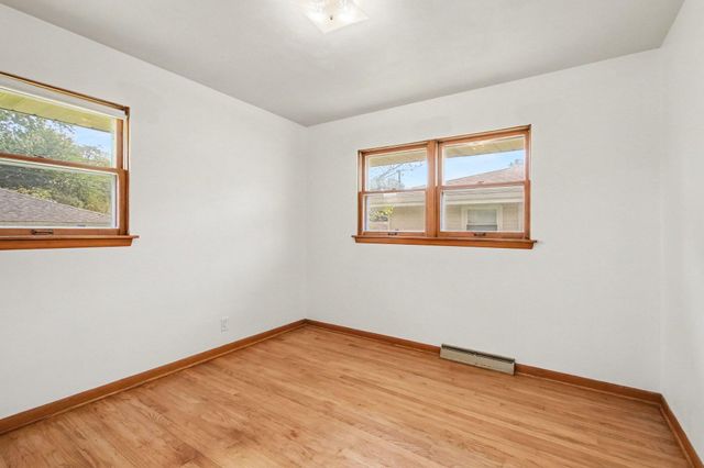 209 S Virginia Street, Hobart, IN 46342