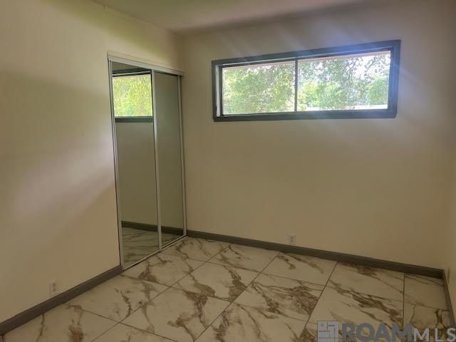 2464 Kensington Dr, Baton Rouge, LA 70809