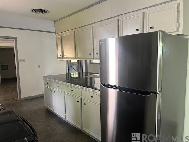 2464 Kensington Dr, Baton Rouge, LA 70809