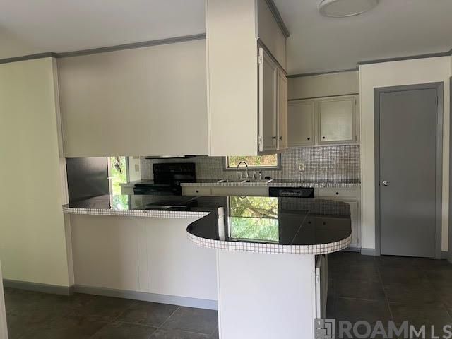2464 Kensington Dr, Baton Rouge, LA 70809