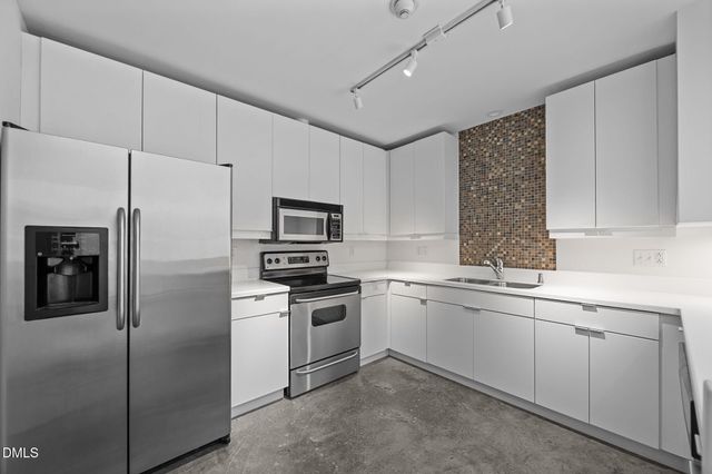 319 Fayetteville Street 210-a, Raleigh, NC 27601