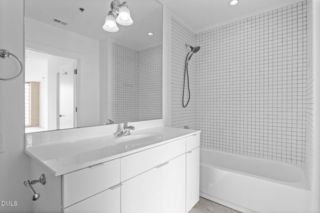 319 Fayetteville Street 210-a, Raleigh, NC 27601