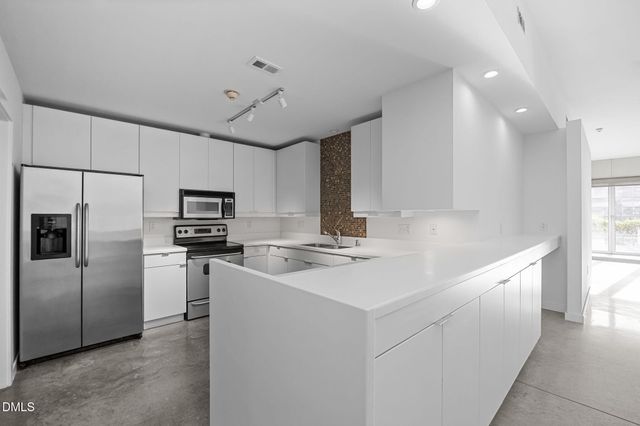 319 Fayetteville Street 210-a, Raleigh, NC 27601