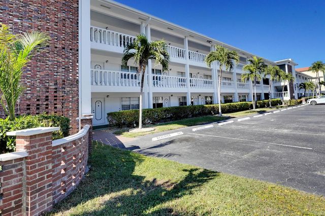 5203 NE 24th Terrace B207, Fort Lauderdale, FL 33308