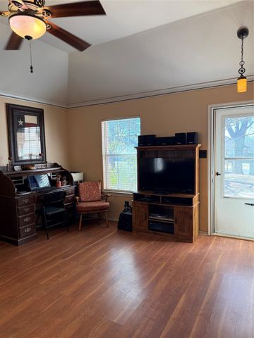 505 Maple Street B, Aubrey, TX 76227