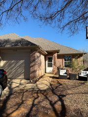 505 Maple Street B, Aubrey, TX 76227