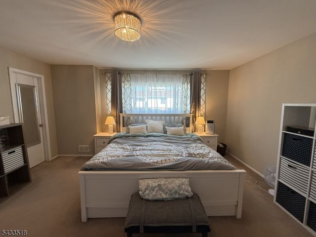 918 Merritt Dr, Hillsborough Twp., NJ 08844