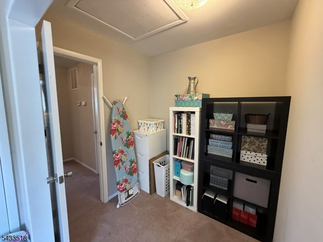 918 Merritt Dr, Hillsborough Twp., NJ 08844