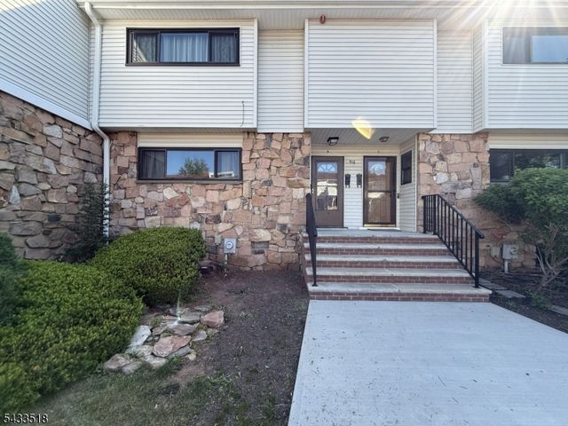 918 Merritt Dr, Hillsborough Twp., NJ 08844