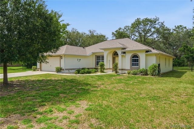 2340 W Tall Oaks Drive, Beverly Hills, FL 34465
