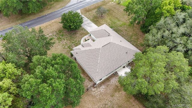 2340 W Tall Oaks Drive, Beverly Hills, FL 34465