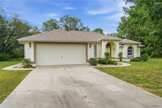 2340 W Tall Oaks Drive, Beverly Hills, FL 34465